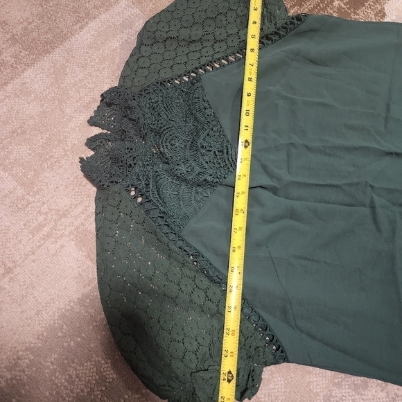 women Lace Sleeve Blouse Large Dark Green - Picture 3 of 9